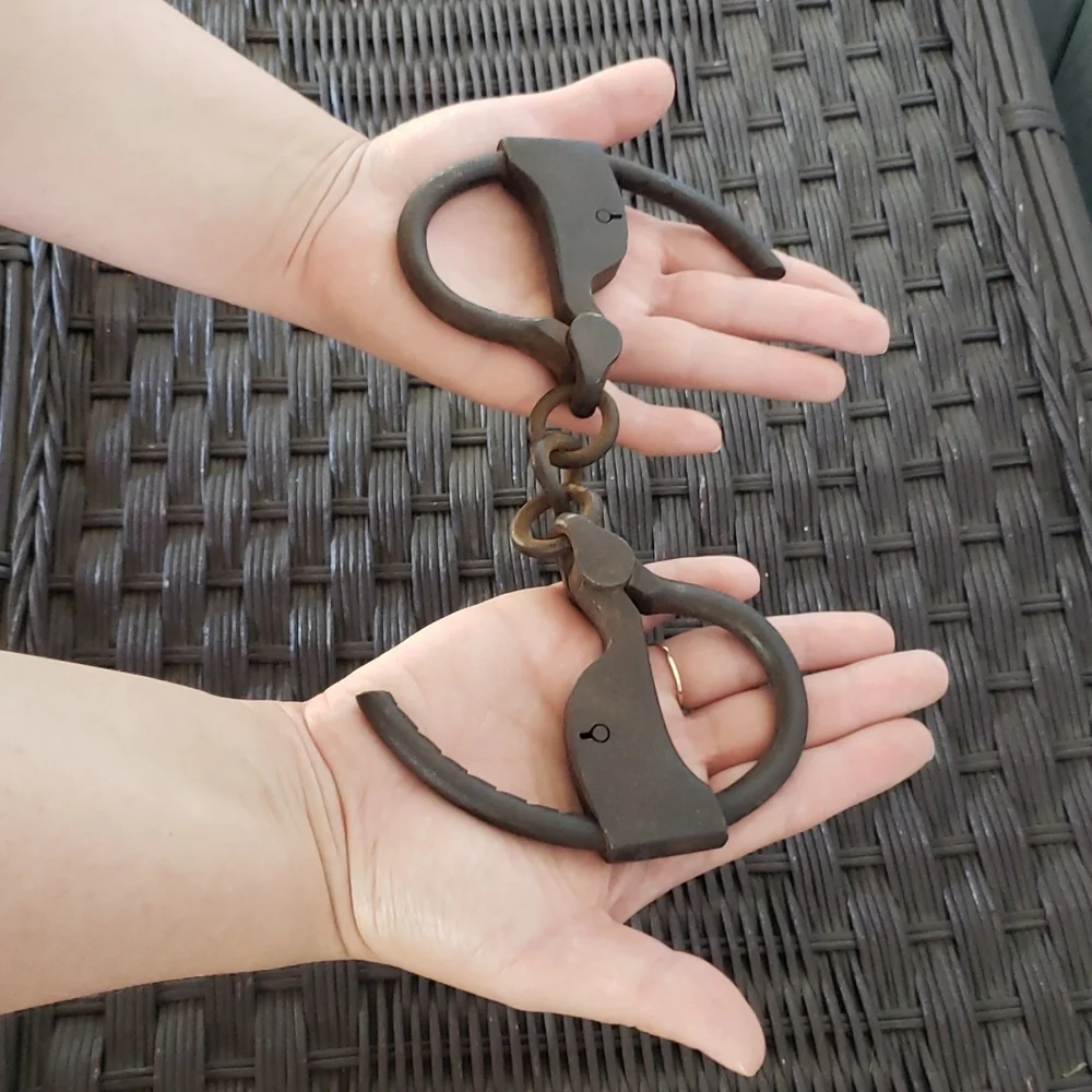 1800s Handcuffs Antique Tower's Double Lock Swivel Link Handcuffs - Picture 14 of 15